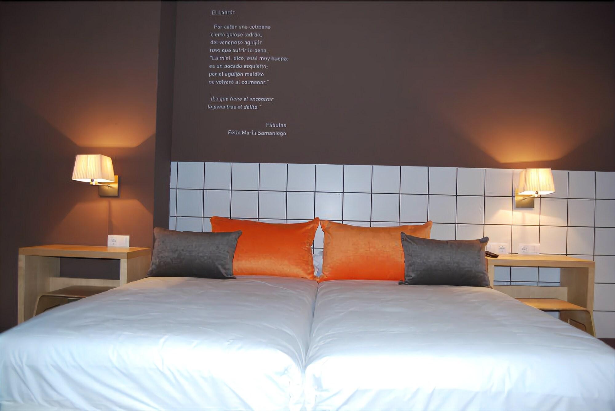 Ele Hotelandgo Arasur Miranda de Ebro Exterior photo