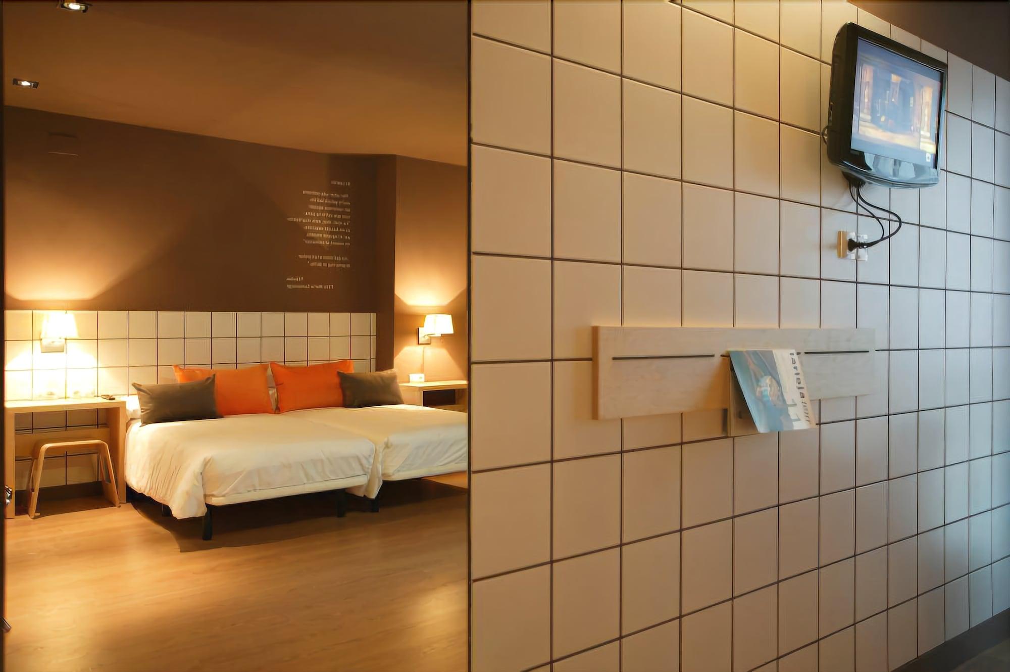 Ele Hotelandgo Arasur Miranda de Ebro Room photo